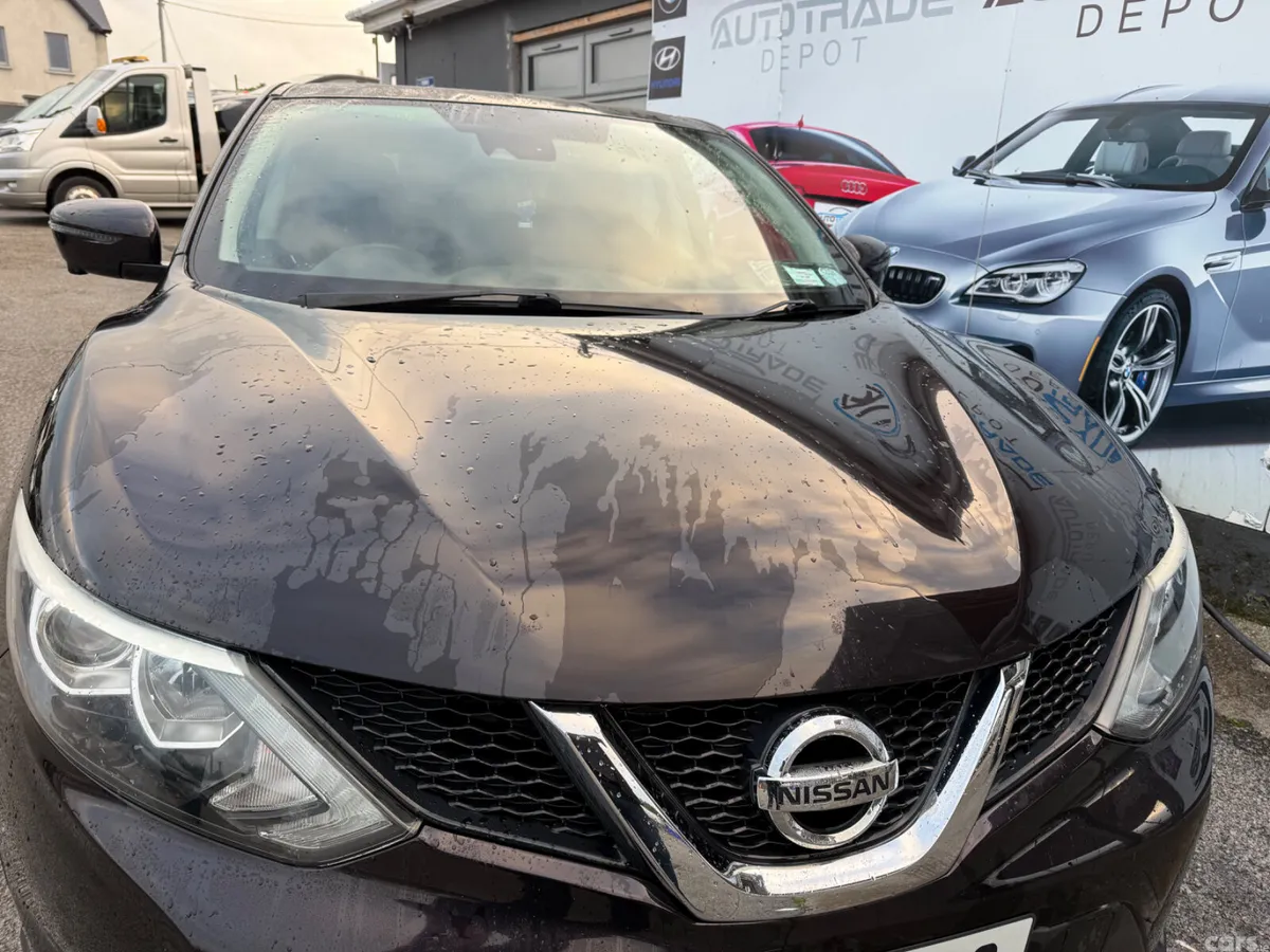 Nissan Qashqai Hatchback, Diesel, 2016, Black