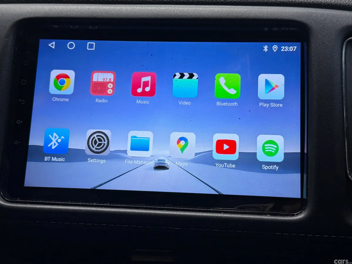 Honda Vezel Estate, Petrol Hybrid, 2015, White