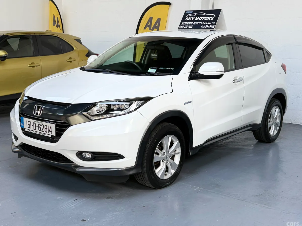 Honda Vezel Estate, Petrol Hybrid, 2015, White