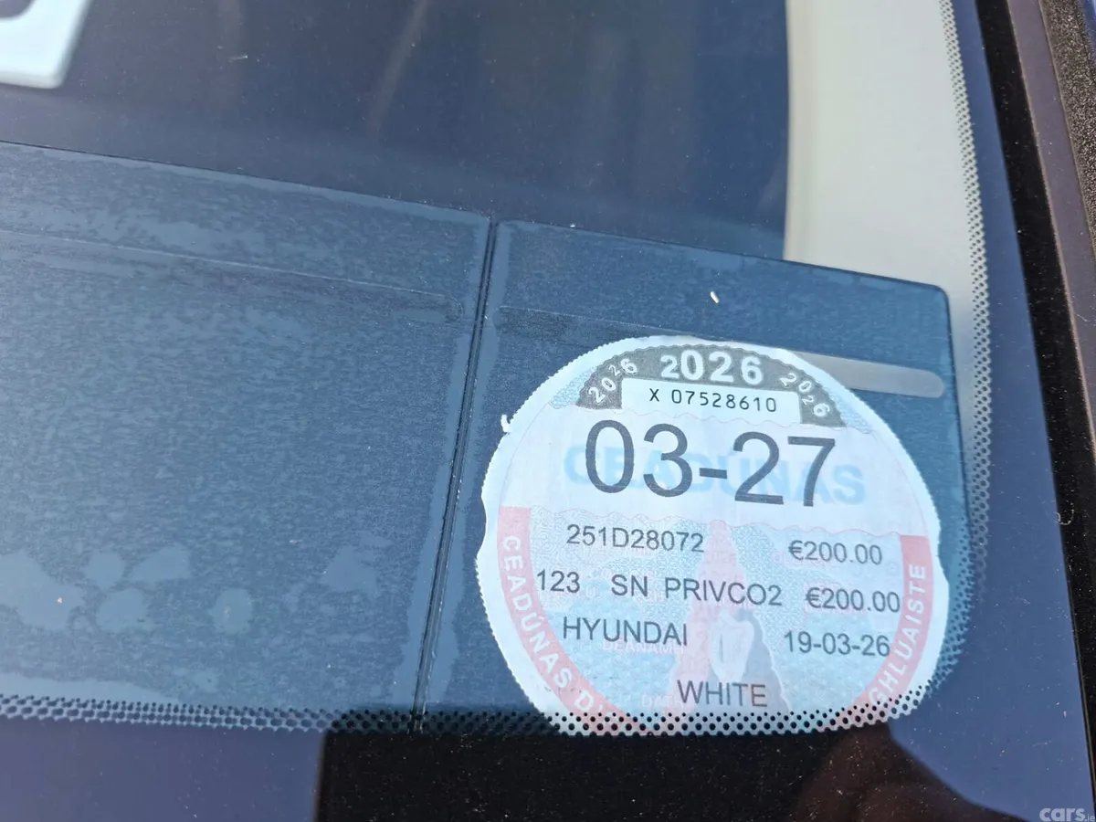 Hyundai i20 Hatchback, Petrol, 2025, White