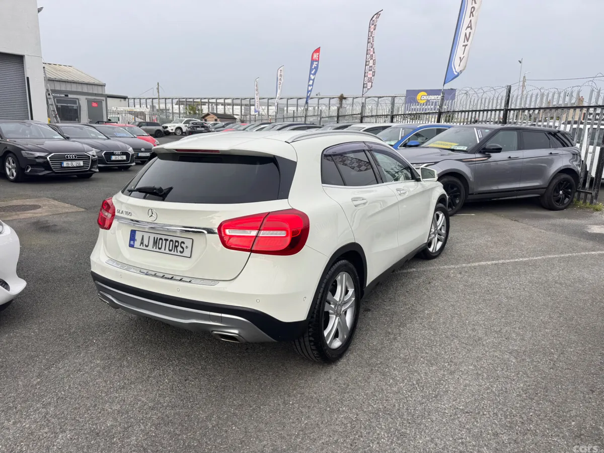 Mercedes-Benz GLA SUV, Petrol, 2016, White