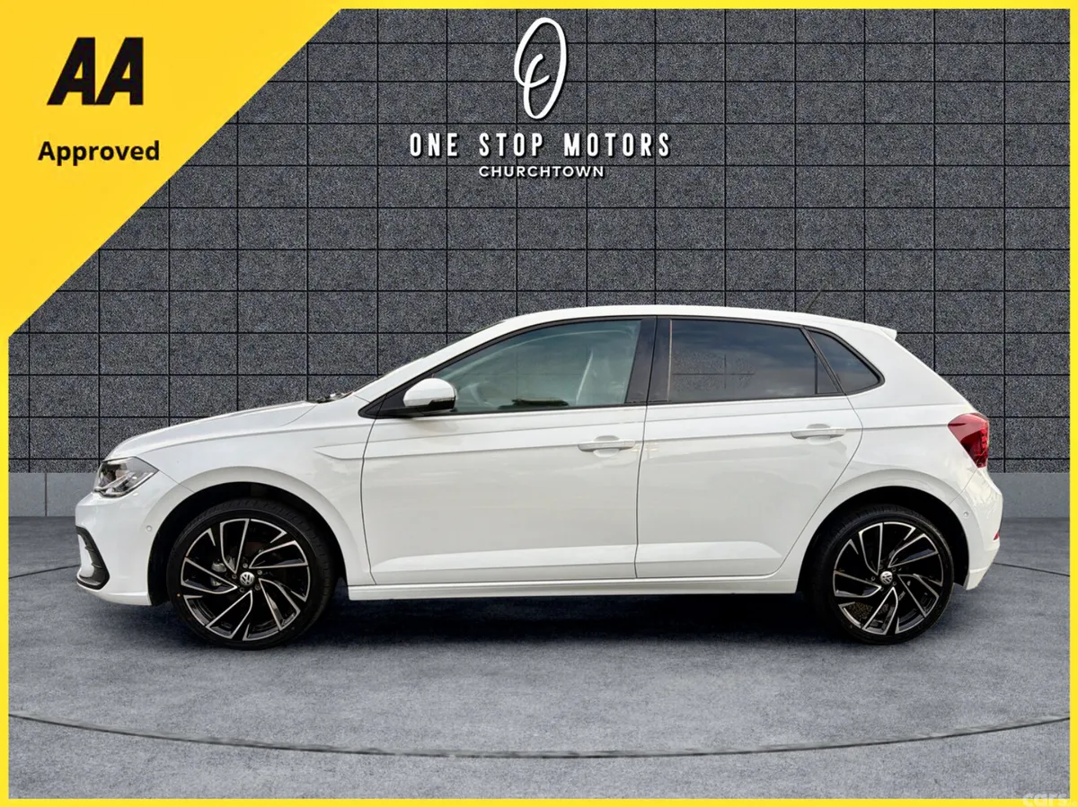 Volkswagen Polo Hatchback, Petrol, 2022, White