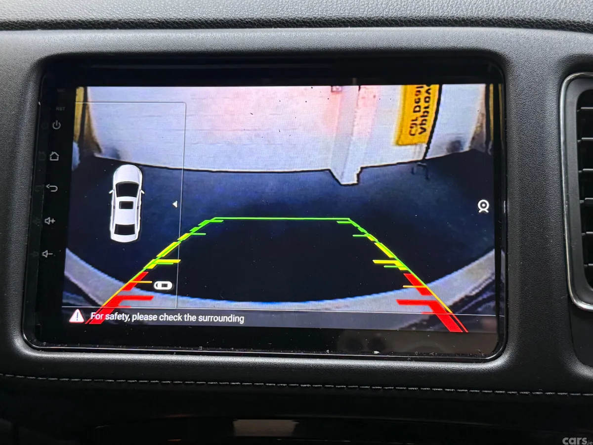 Honda Vezel Estate, Petrol Hybrid, 2016, White