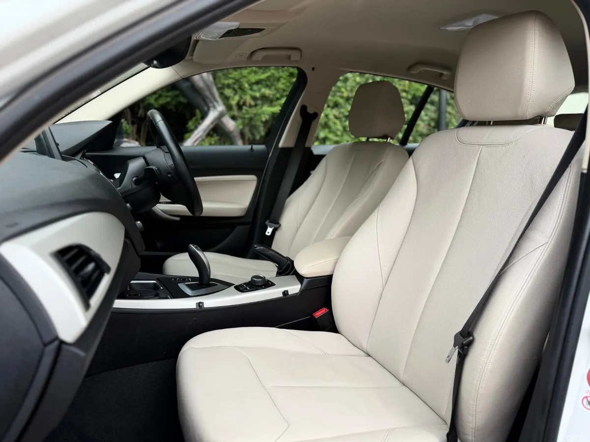 BMW 1-Series Hatchback, Diesel, 2015, White