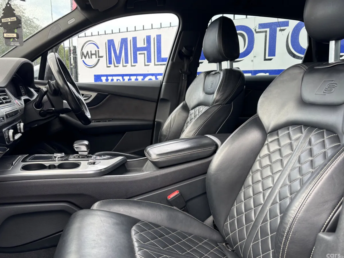 Audi SQ7 SUV, Diesel, 2017, Blue