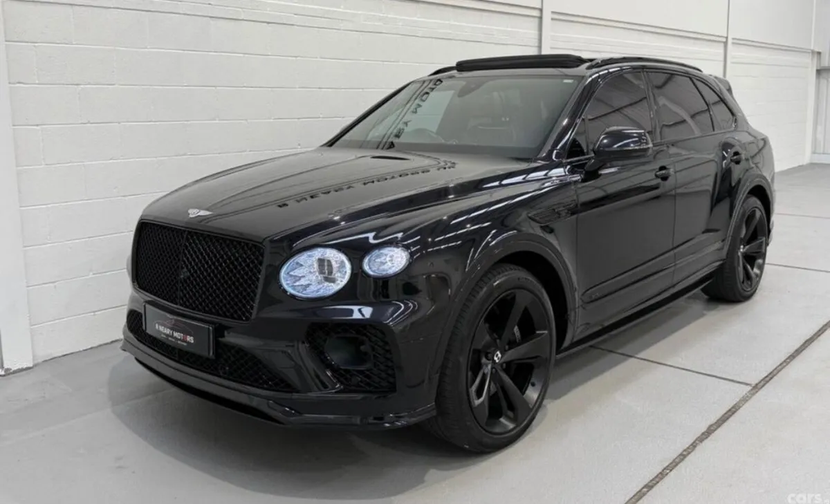 Bentley Bentayga SUV, Petrol Hybrid, 2022, Black