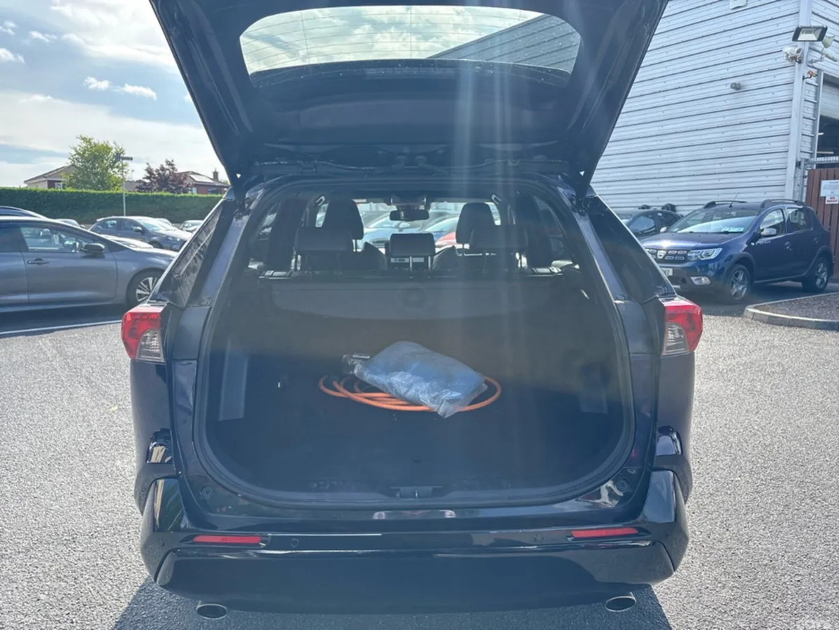 Toyota RAV4 SUV, Petrol Plug-in Hybrid, 2025, Blue