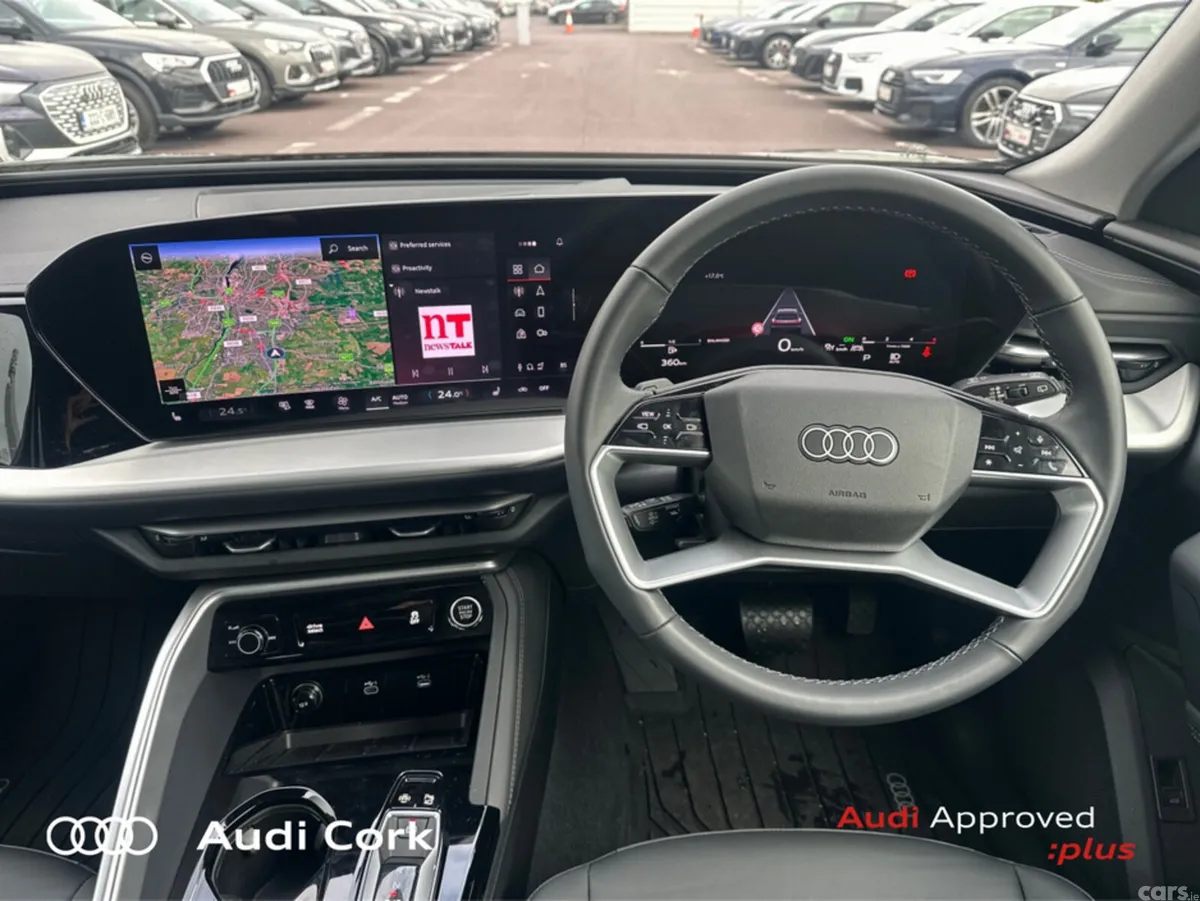 Audi Q5 Hatchback, Diesel, 2025, 