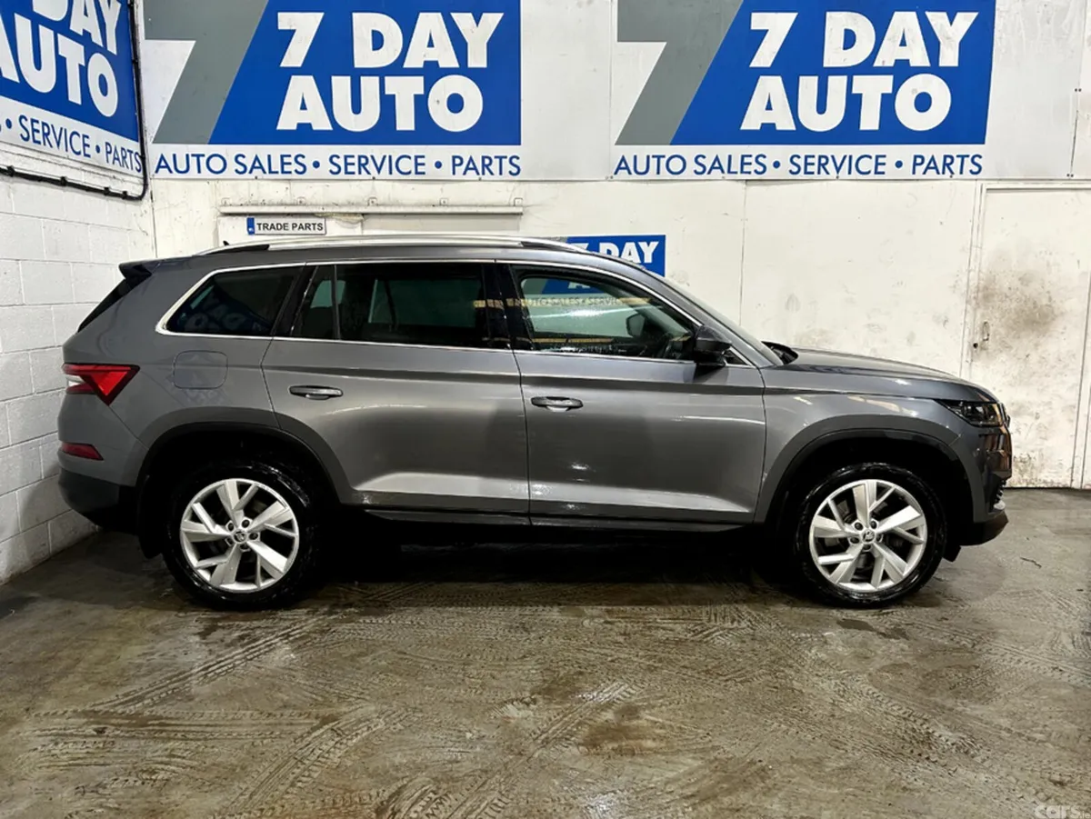 Skoda Kodiaq Estate, Diesel, 2022, Grey