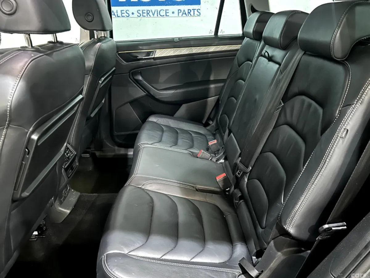 Skoda Kodiaq Estate, Diesel, 2022, Grey
