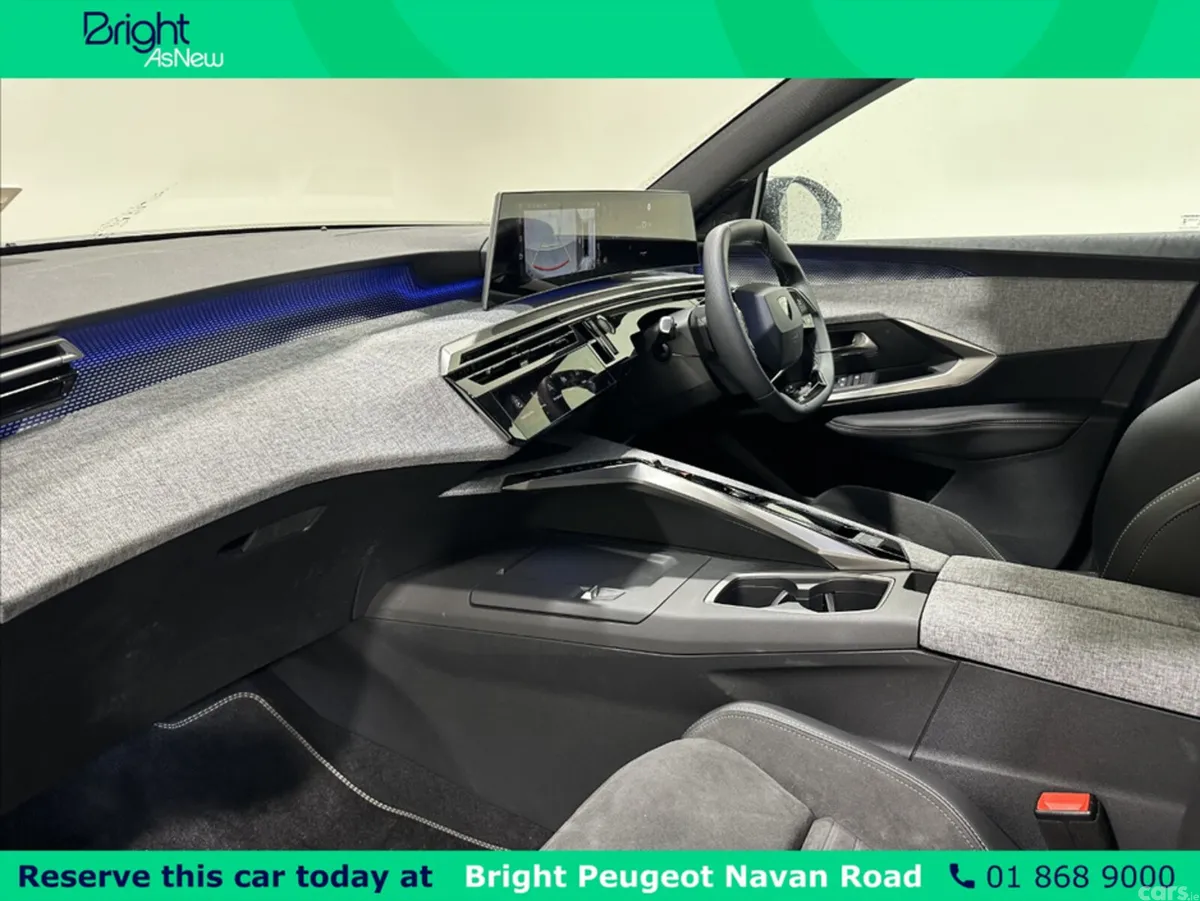 Peugeot 3008 MPV, Electric, 2026, Grey
