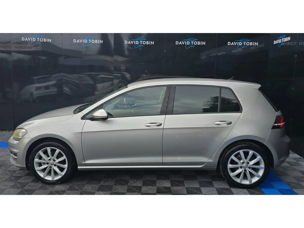 Volkswagen Golf Hatchback, Petrol, 2017, Grey