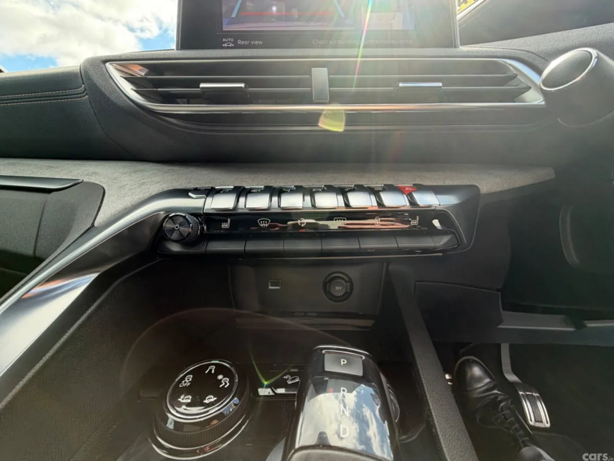 Peugeot 3008 SUV, Diesel, 2018, White