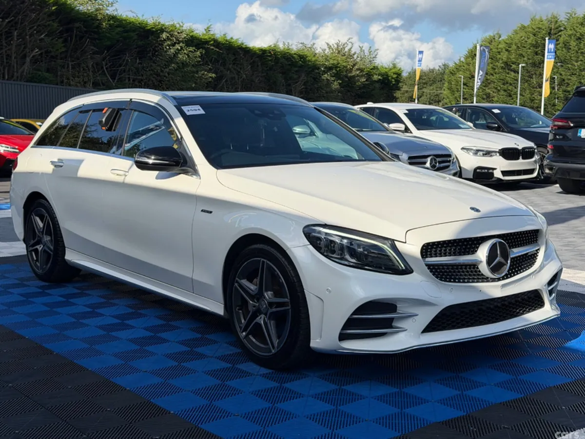 Mercedes-Benz C-Class Estate, Diesel, 2018, White