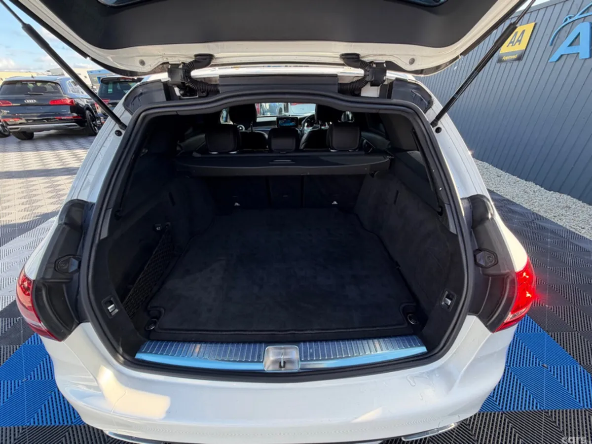 Mercedes-Benz C-Class Estate, Diesel, 2018, White