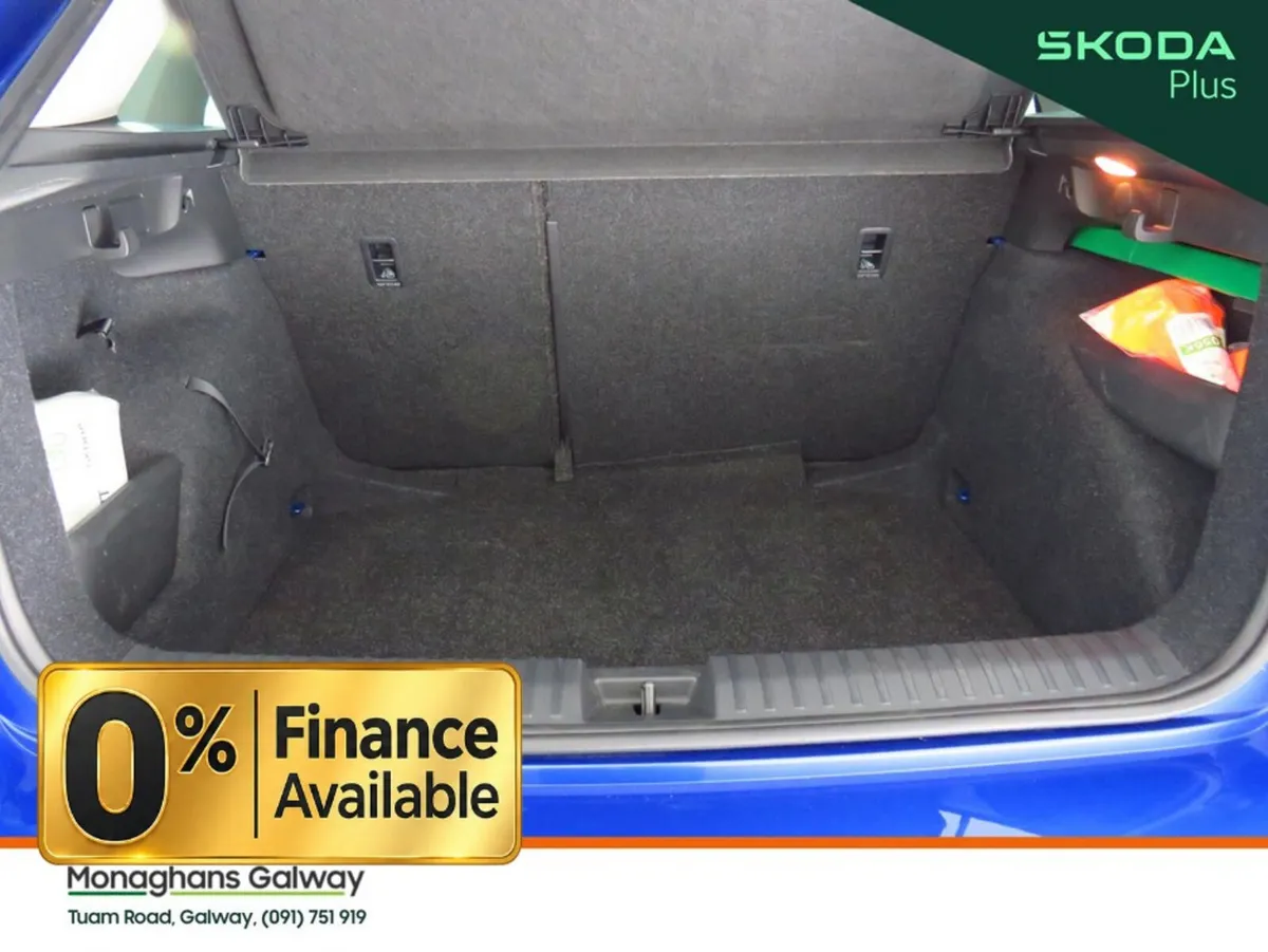 Skoda Kamiq Hatchback, Petrol, 2023, Blue