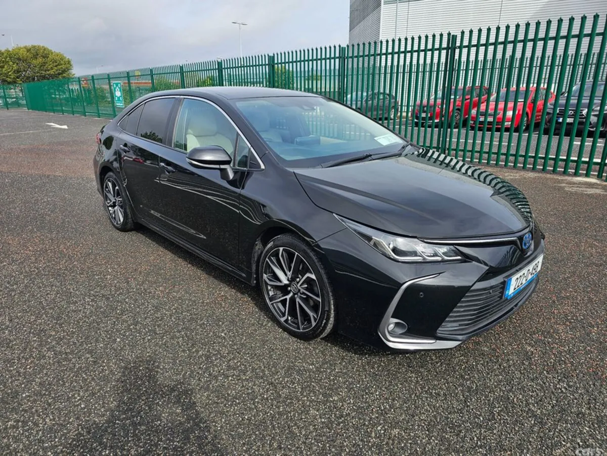 Toyota Corolla Saloon, Petrol Hybrid, 2022, Black