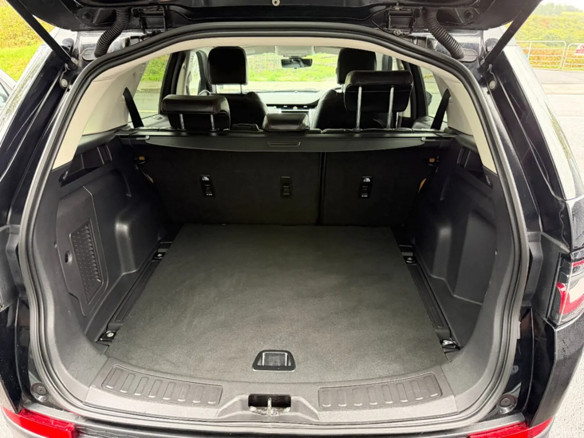 Land Rover Discovery Sport SUV, Diesel, 2020, Black