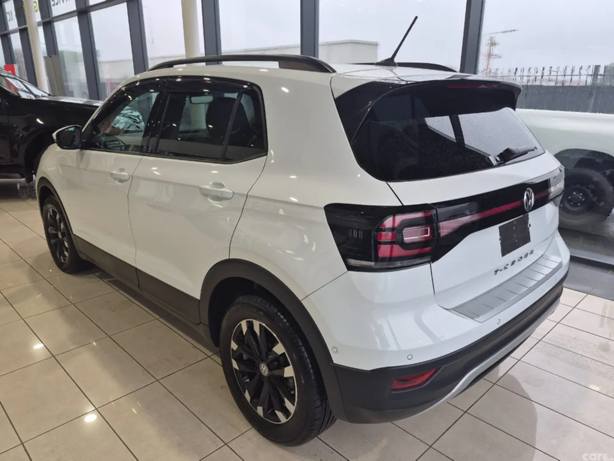 Volkswagen T-Cross SUV, Petrol, 2020, White