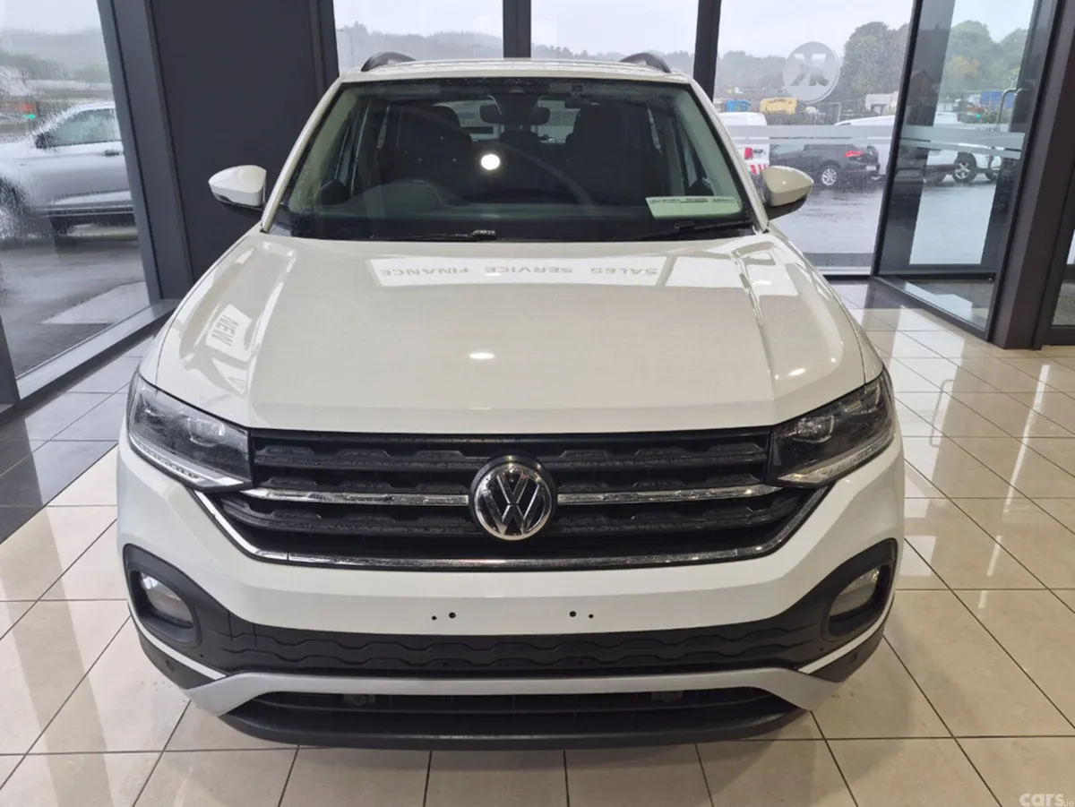 Volkswagen T-Cross SUV, Petrol, 2020, White