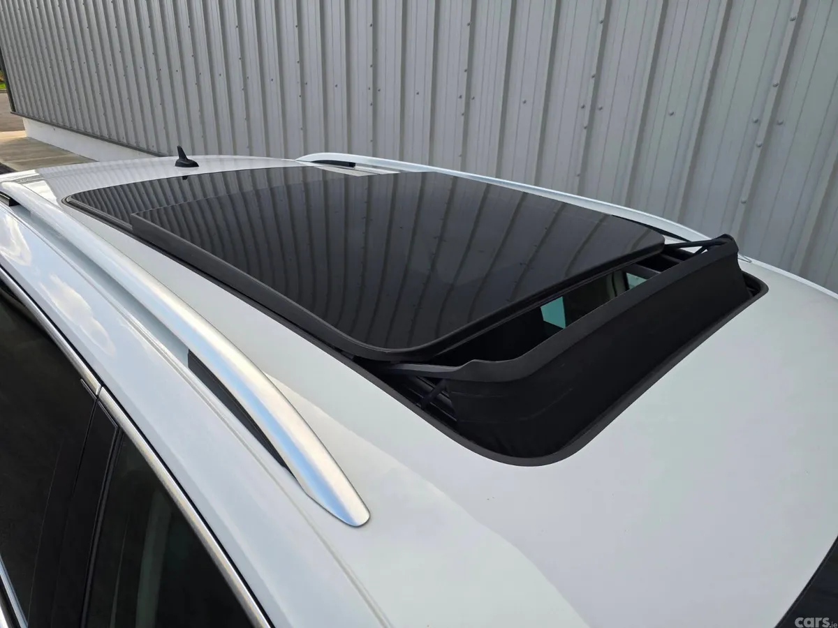 Volkswagen Tiguan SUV, Diesel, 2019, White