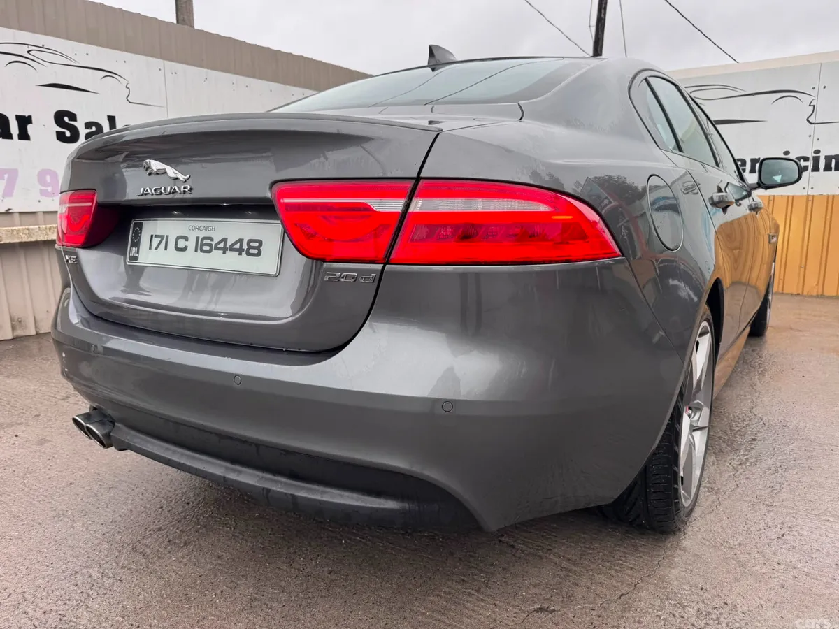 Jaguar XE Saloon, Diesel, 2017, Grey