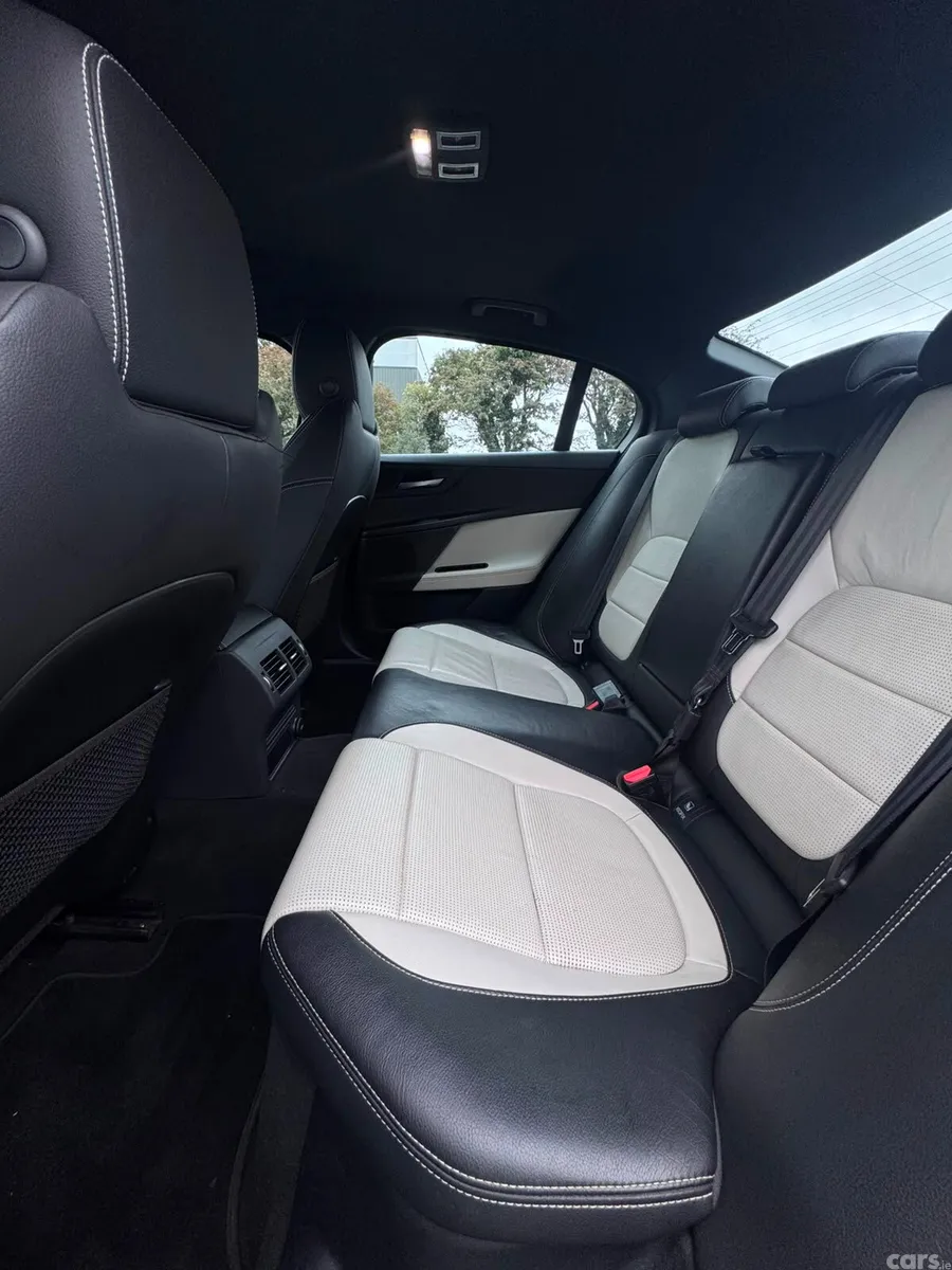 Jaguar XE Saloon, Diesel, 2017, Grey