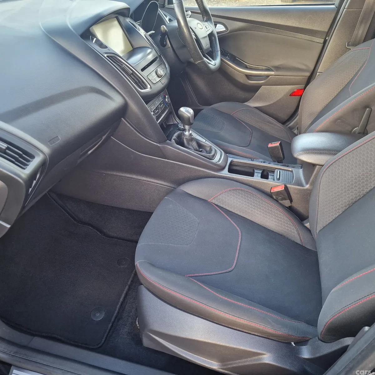 Ford Focus Hatchback, Diesel, 2016, Black