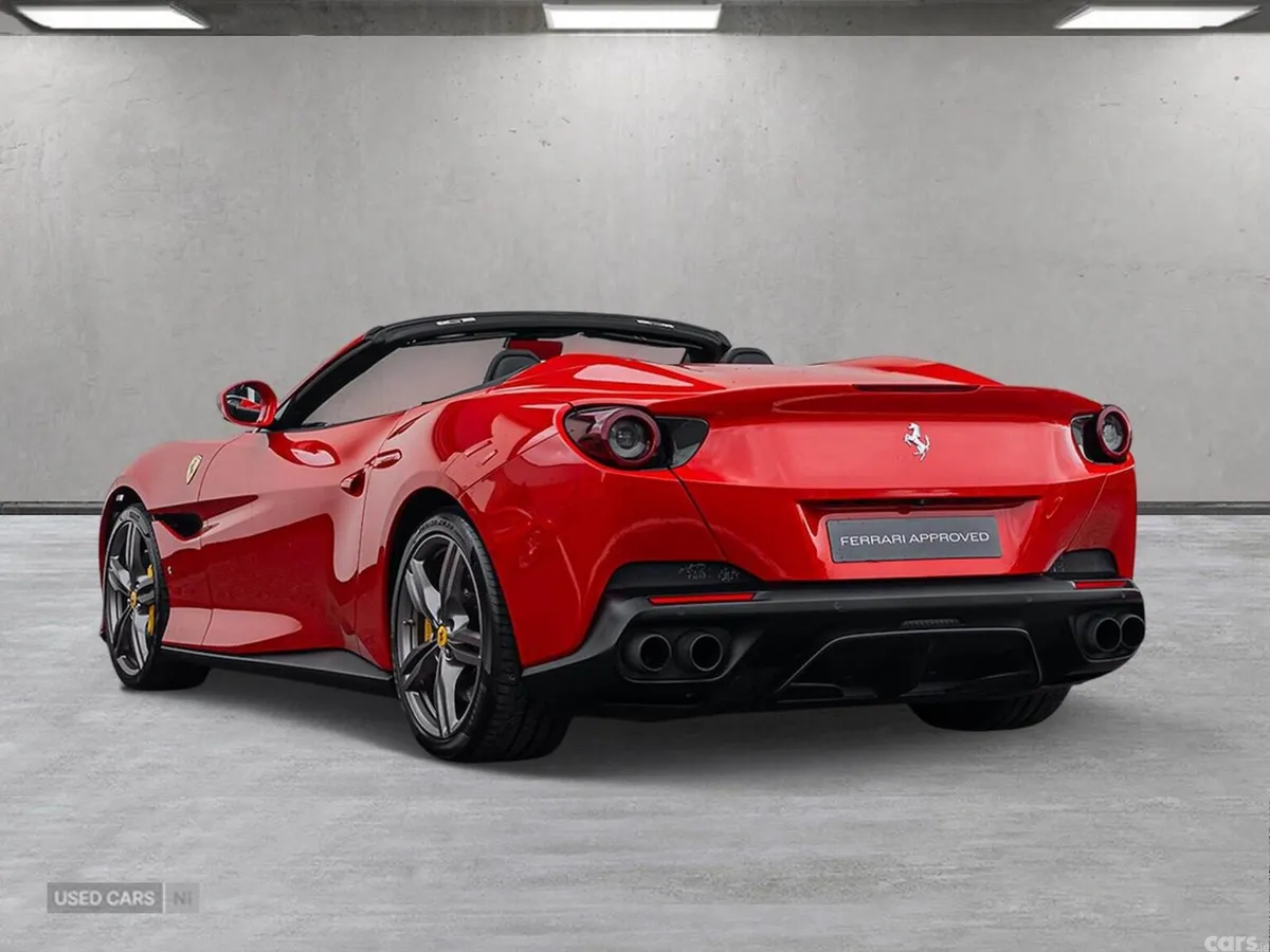 Ferrari Portofino , Petrol, 2019, Red