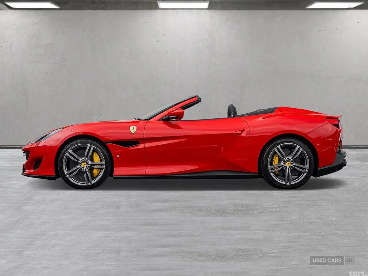 Ferrari Portofino , Petrol, 2019, Red