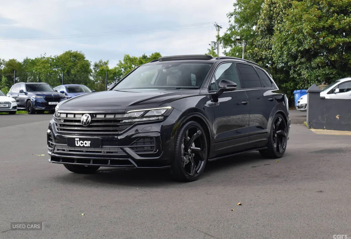 Volkswagen Touareg SUV, Diesel, 2023, Black