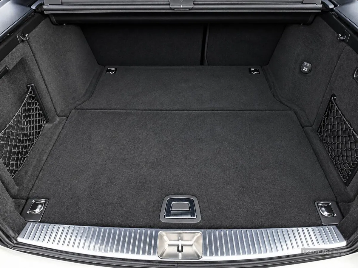 Mercedes-Benz C-Class , Petrol, 2014, White