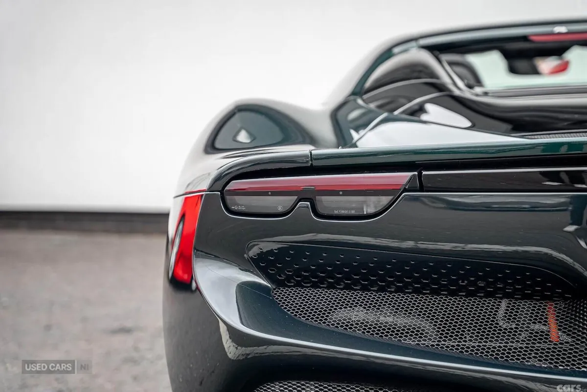 Ferrari Other Coupe, Petrol, 2024, Green
