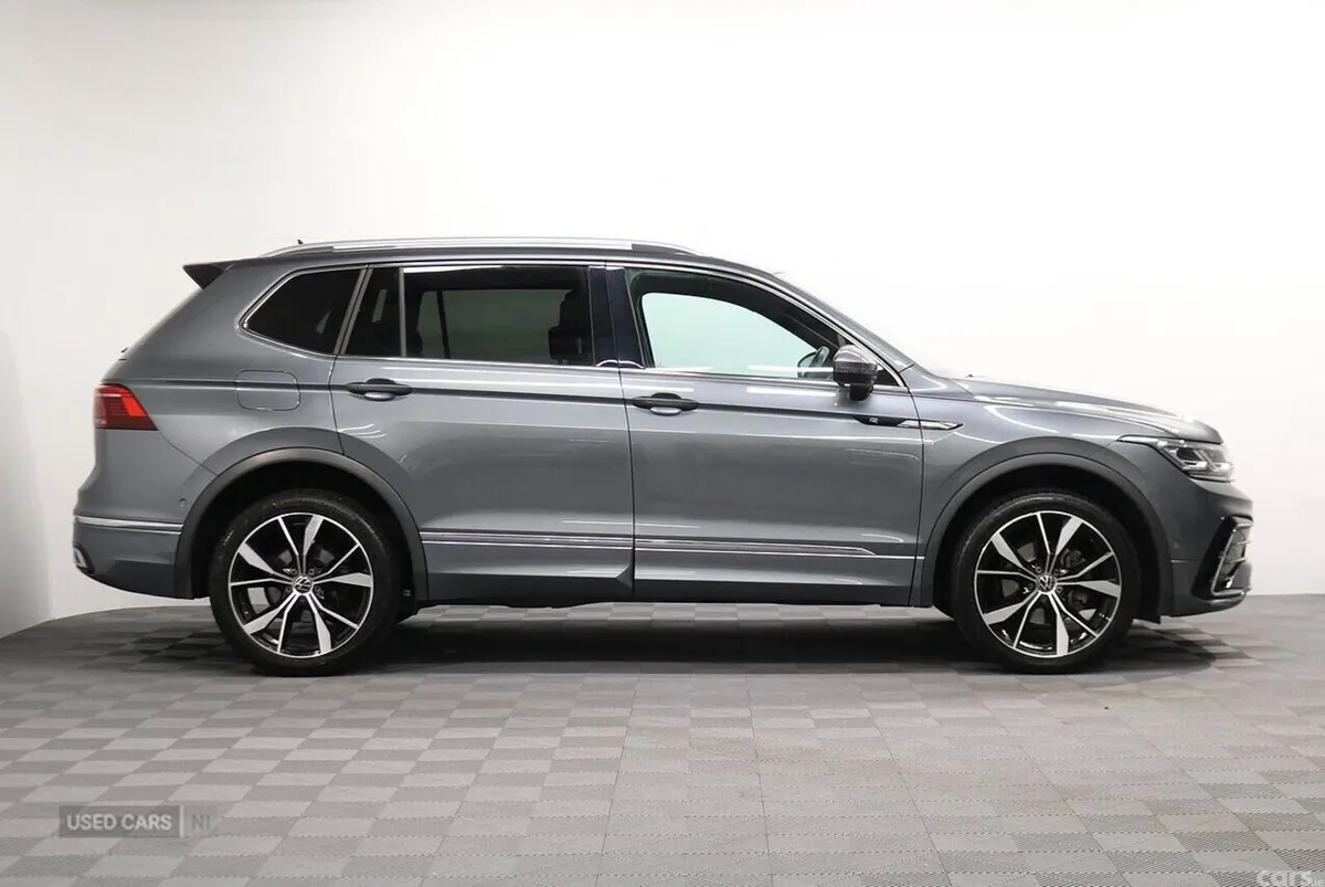 Volkswagen Tiguan Allspace SUV, Diesel, 2023, Grey