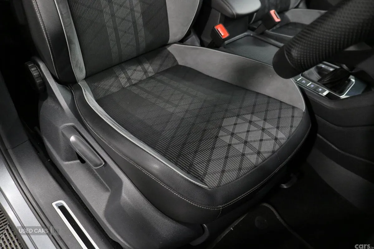 Volkswagen Tiguan Allspace SUV, Diesel, 2023, Grey