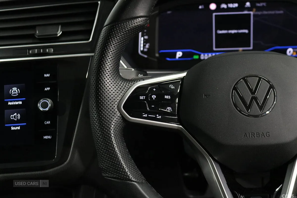 Volkswagen Tiguan Allspace SUV, Diesel, 2023, Grey