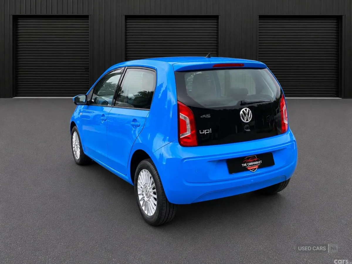 Volkswagen up! , Petrol, 2014, Blue