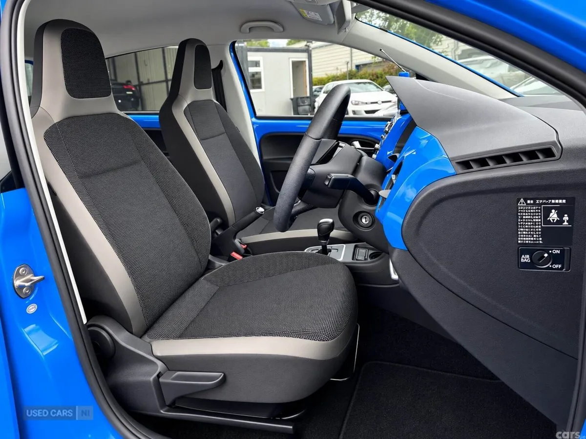 Volkswagen up! , Petrol, 2014, Blue