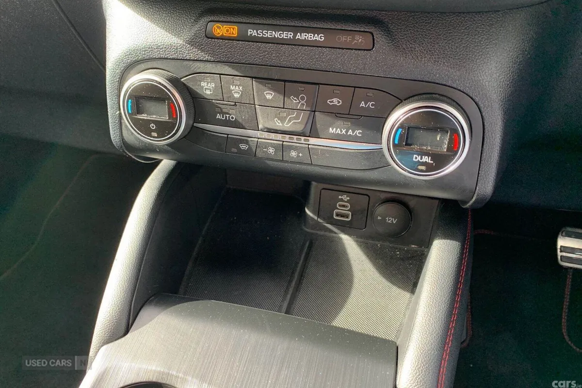 Ford Kuga SUV, Petrol Plug-in Hybrid, 2023, Silver