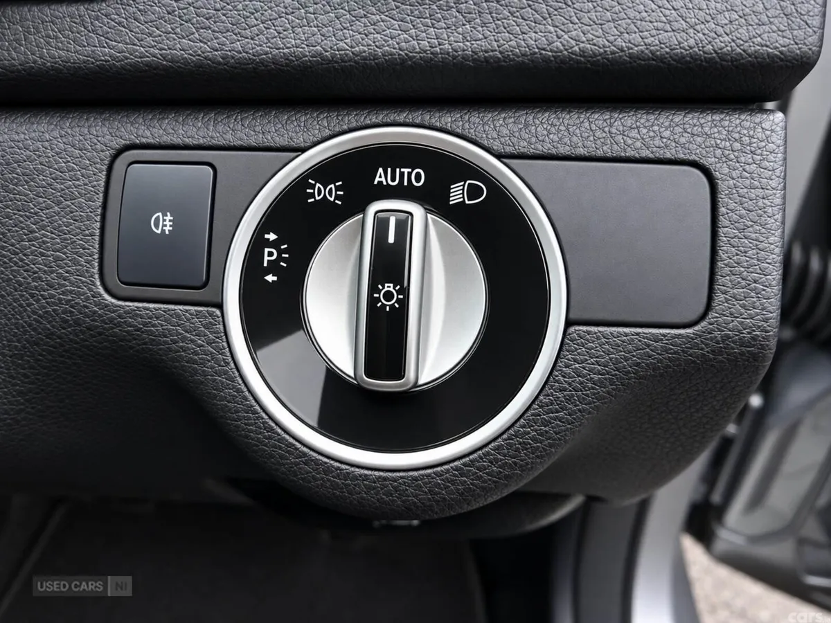 Mercedes-Benz C-Class , Petrol, 2014, Grey