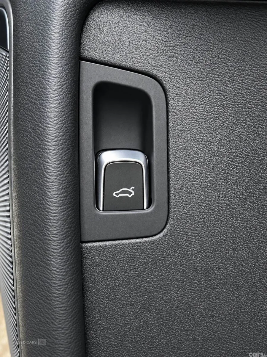Audi A6 , Petrol, 2015, White