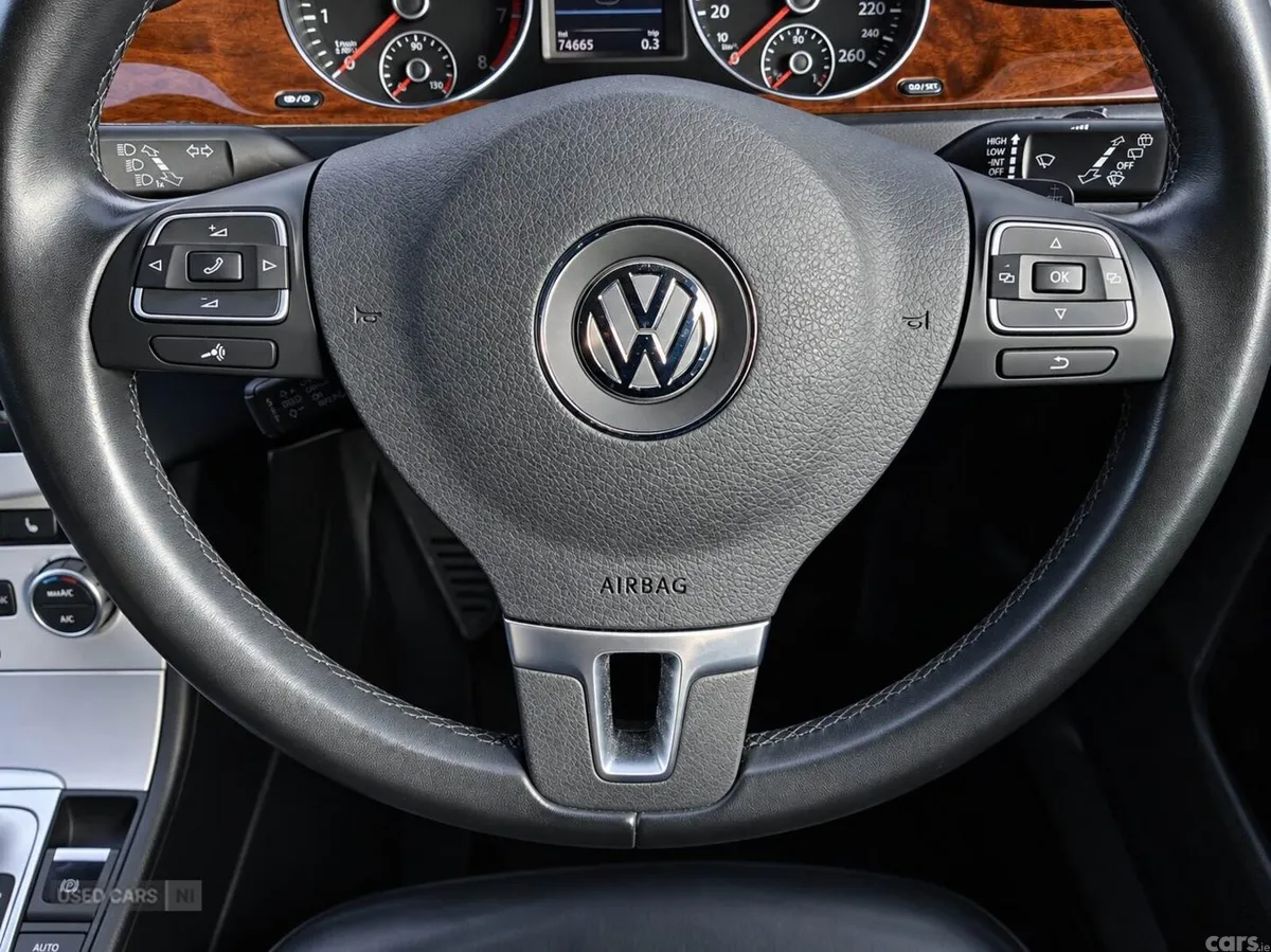 Volkswagen Passat , Petrol, 2013, Black