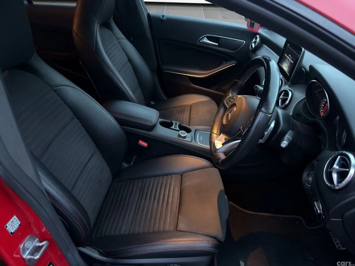 Mercedes-Benz CLA Estate, Petrol, 2018, Red