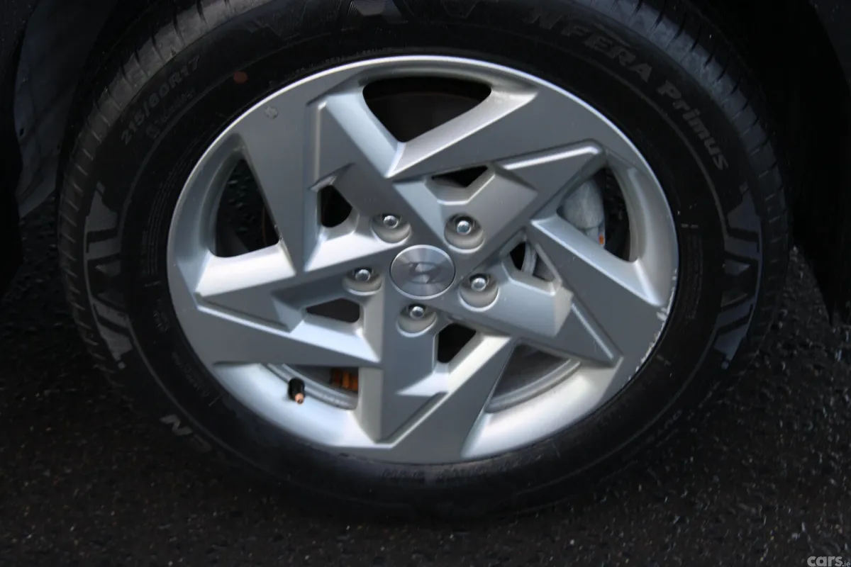 Hyundai KONA MPV, Petrol, 2026, White