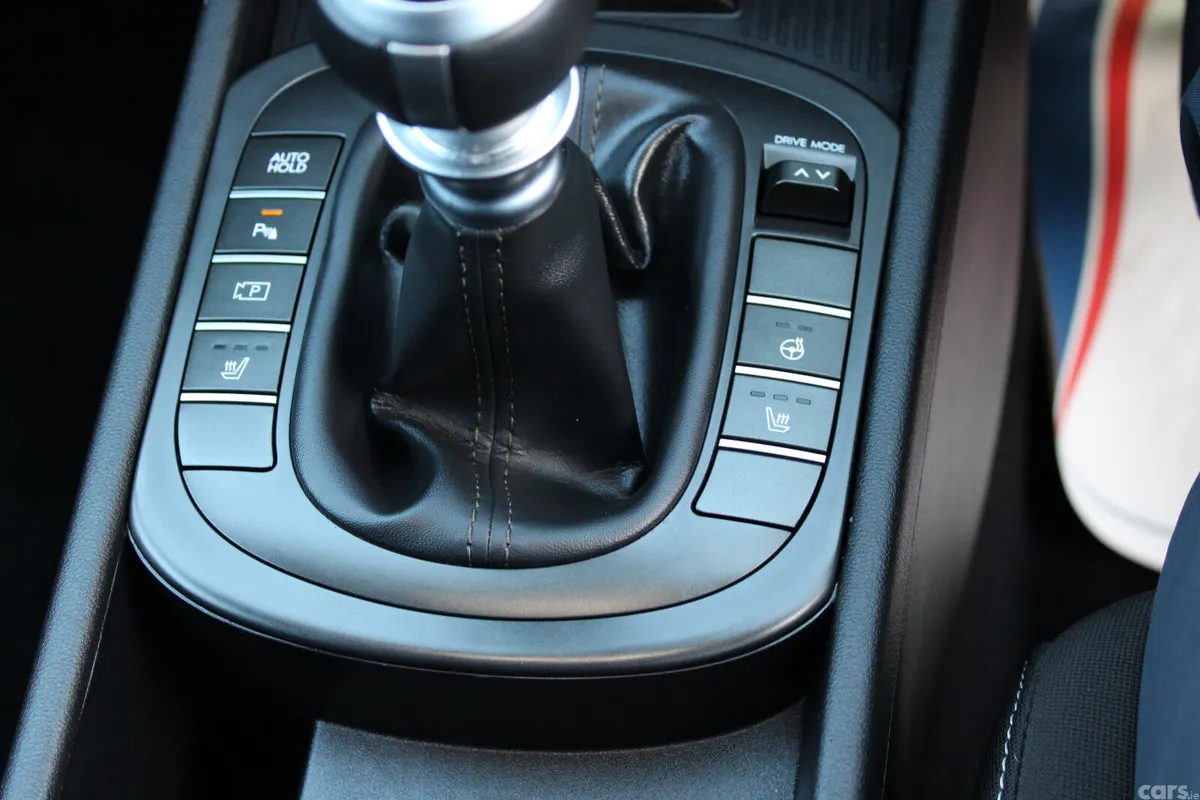 Hyundai KONA MPV, Petrol, 2026, White