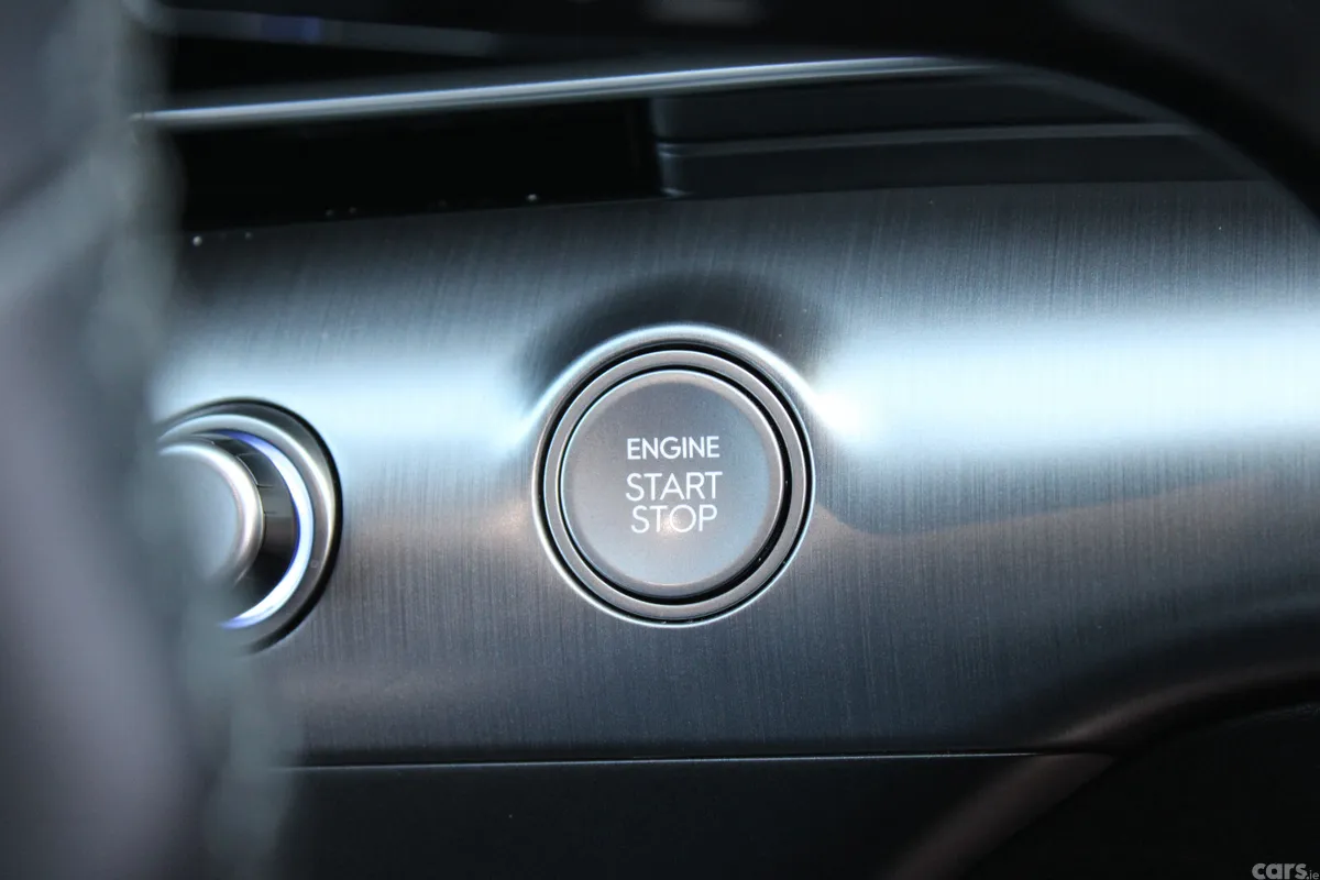 Hyundai KONA MPV, Petrol, 2026, White