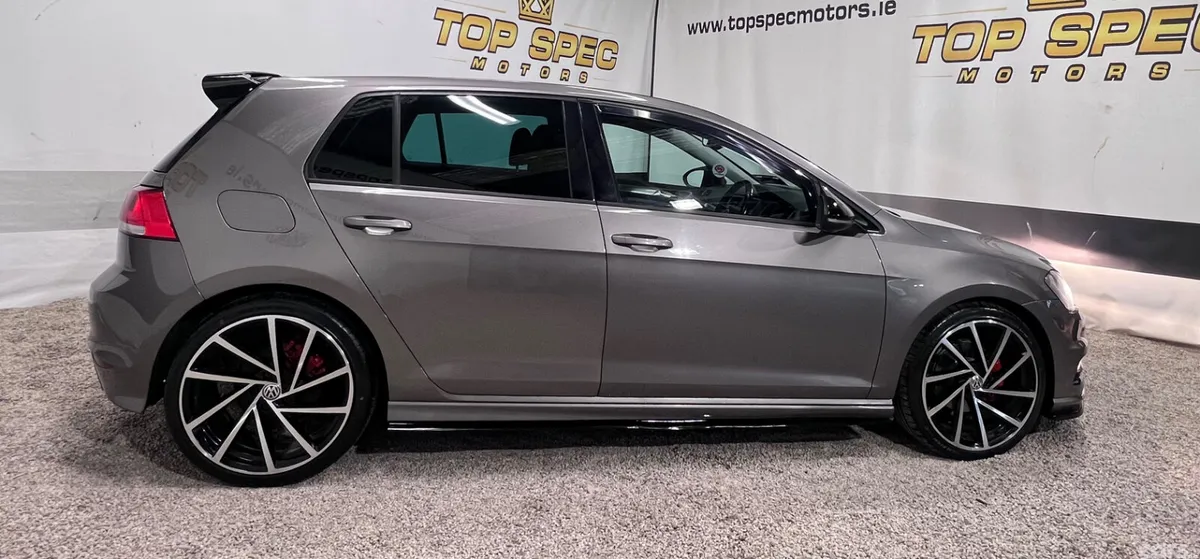 Volkswagen Golf Hatchback, Diesel, 2016, Grey