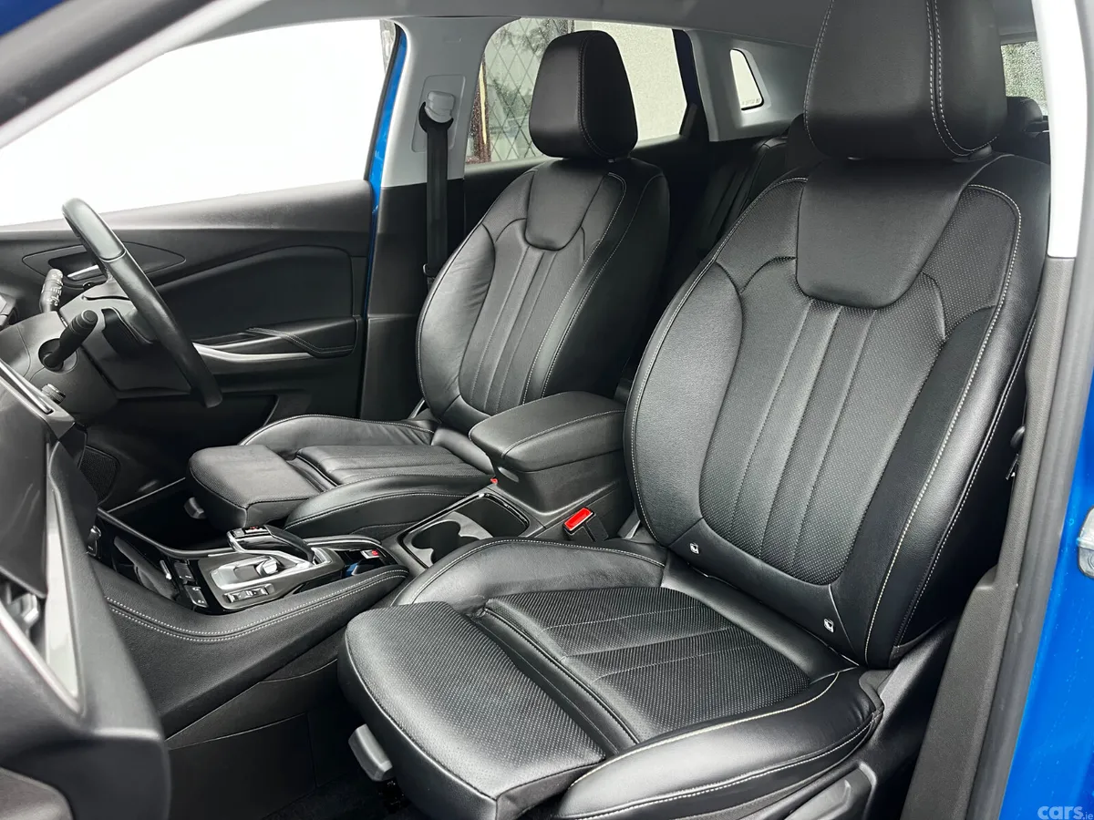 Opel Grandland SUV, Diesel, 2023, Blue