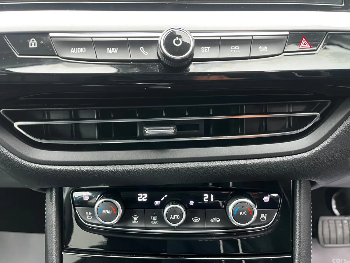 Opel Grandland SUV, Diesel, 2023, Blue