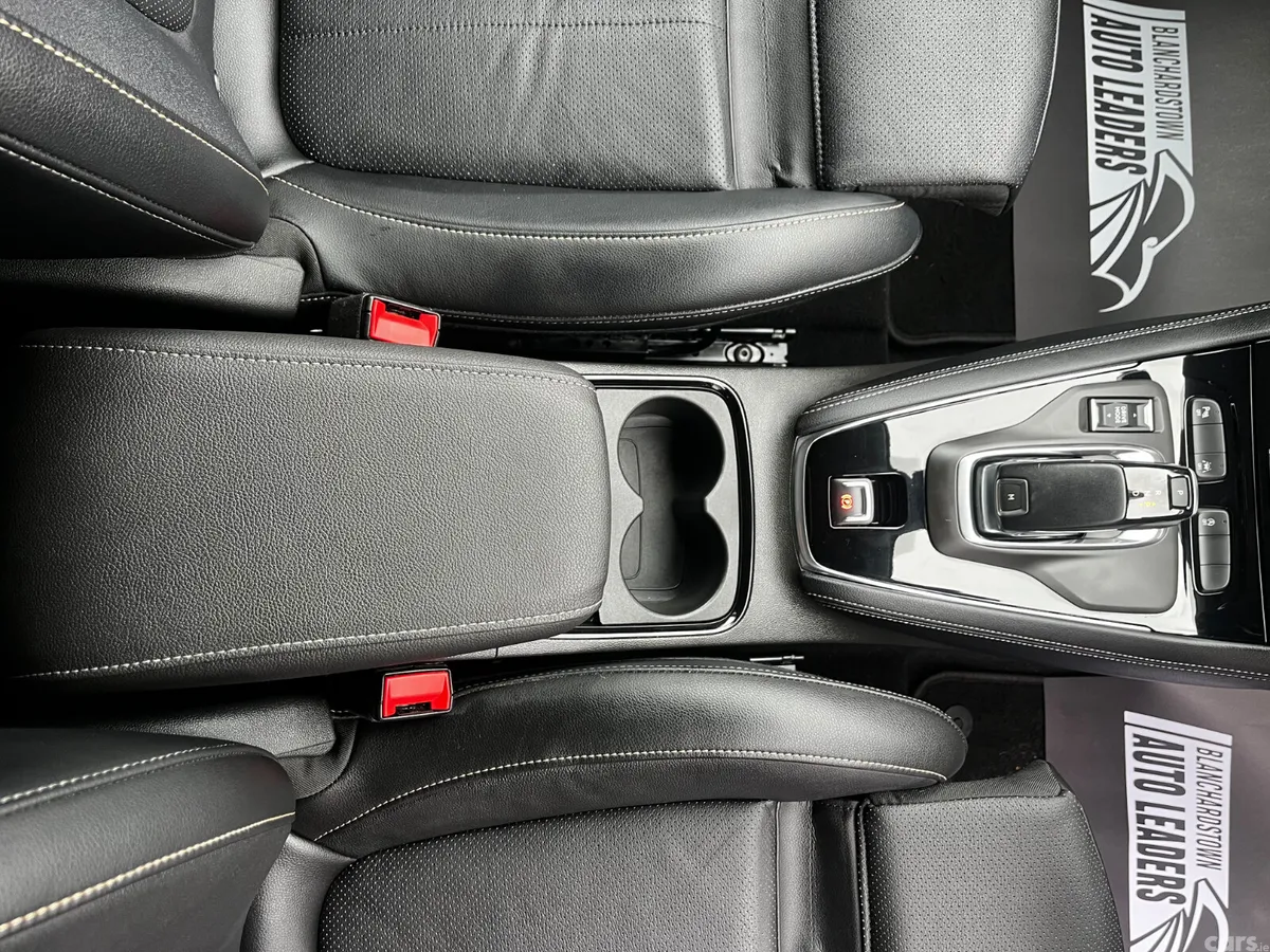 Opel Grandland SUV, Diesel, 2023, Blue